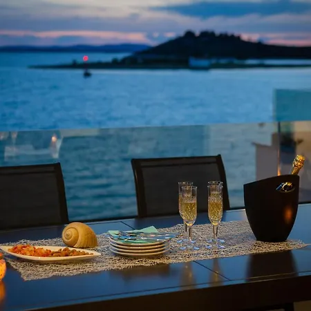 Luxury Blue Sky Διαμέρισμα *