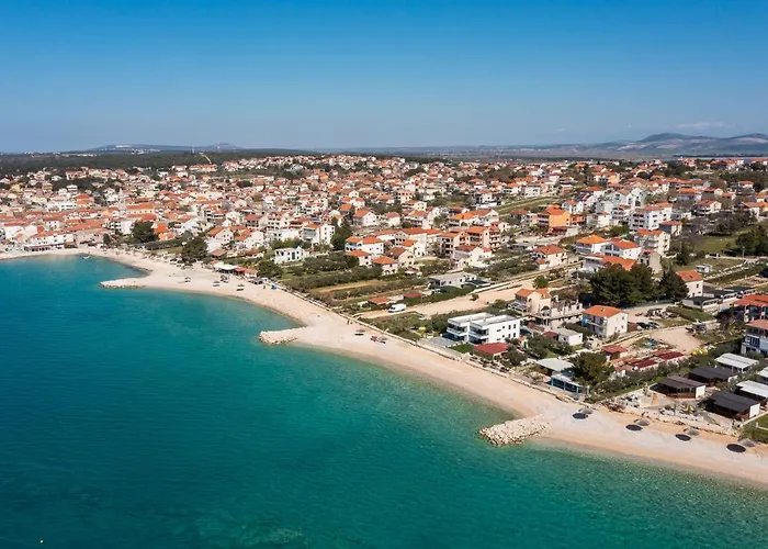 Апартаменты Luxury Blue Sky Пакоштане