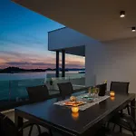 Luxury Blue Sky Apartament