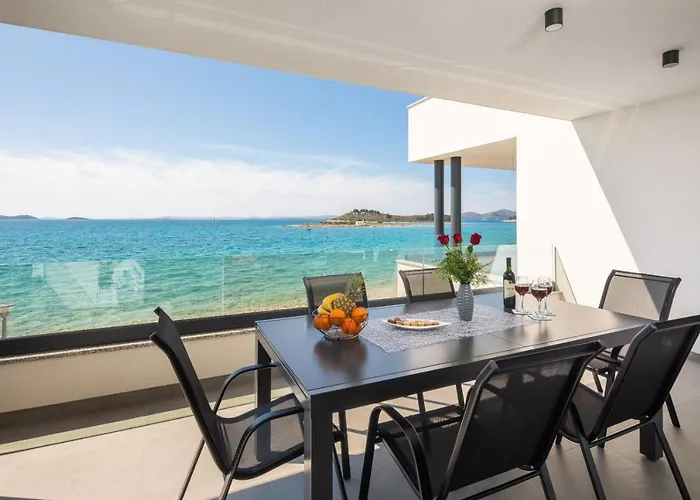 Luxury Blue Sky Apartmán *